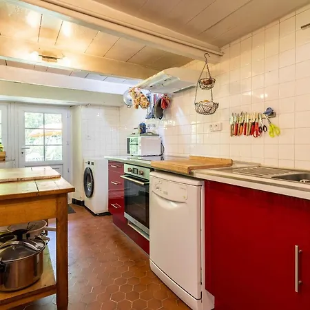 Maison Pour 8 Pers, Animaux Admis, Parking, Cheminee - Fr-1-263-397 *