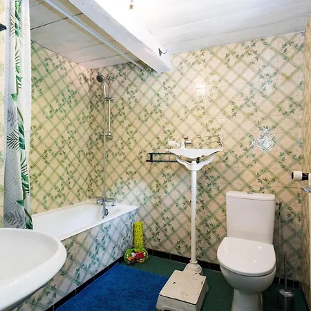 Maison Pour 8 Pers, Animaux Admis, Parking, Cheminee - Fr-1-263-397